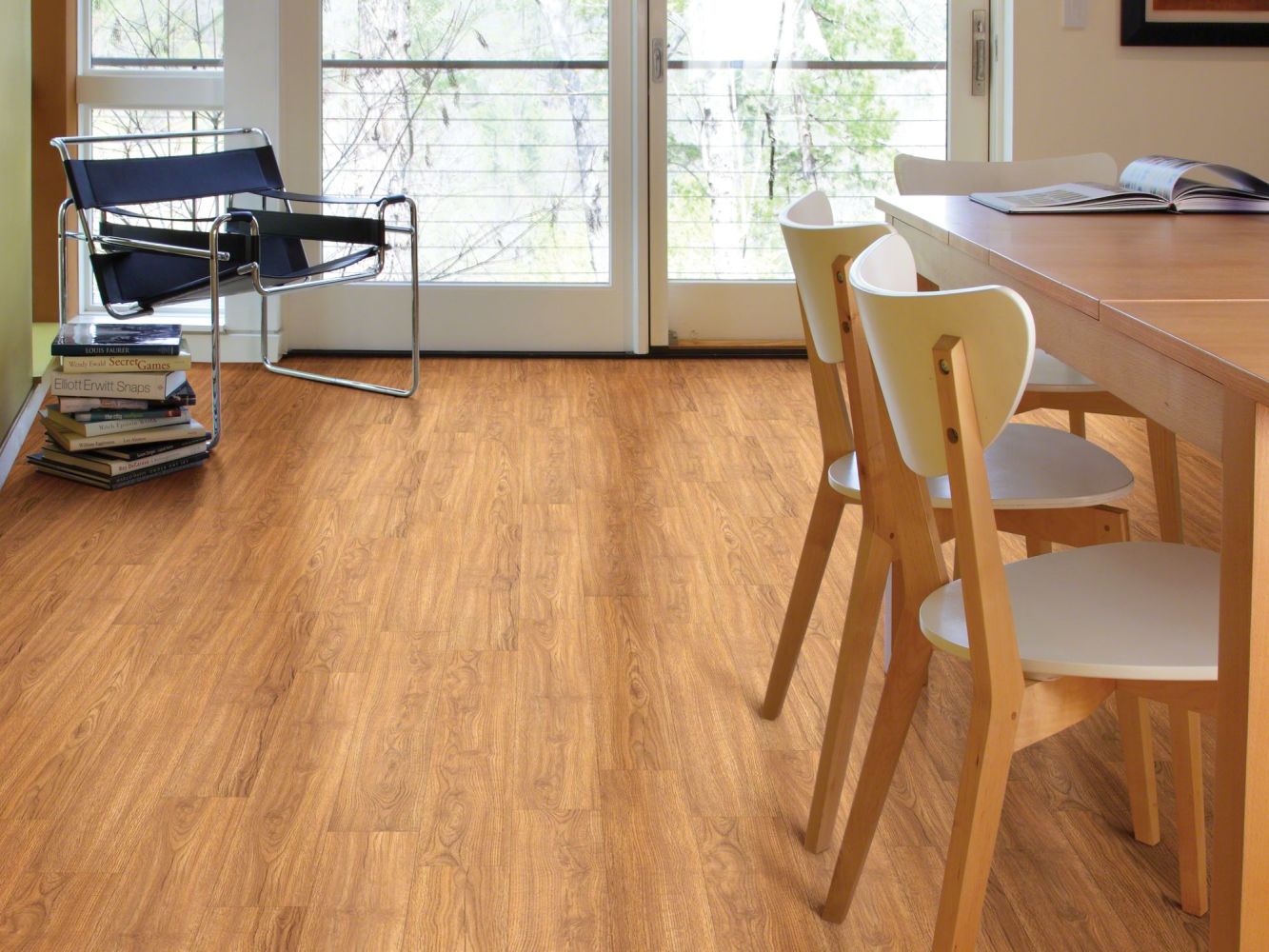 Shaw Floors Resilient Property Solutions Market Square 12 Sweet Auburn 00260_VPS24