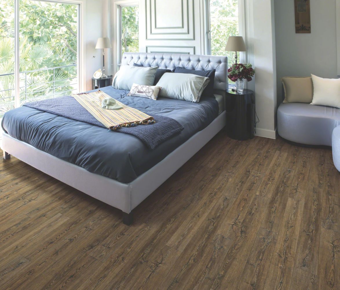 Resilient Residential COREtec Plus Plank HD Shaw Floors  Delta Rustic Pine 00644_VV031