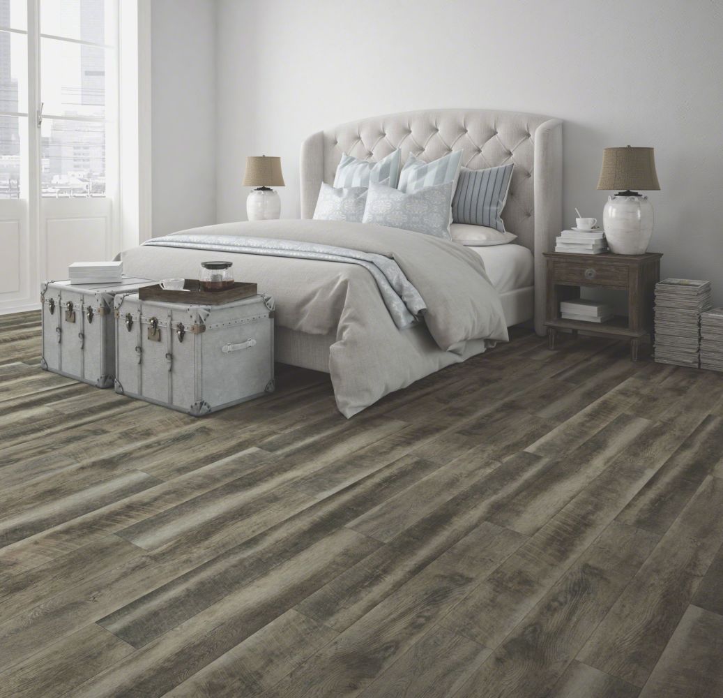 Shaw Floors Resilient Residential COREtec Plus Plank HD Odessa Grey Driftwood 00654_VV031
