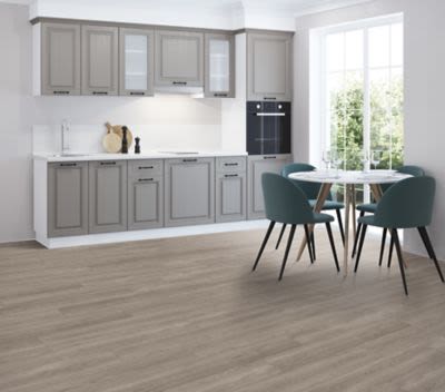 Mohawk Leighton II Multi-Strip Ida Cirrus Oak