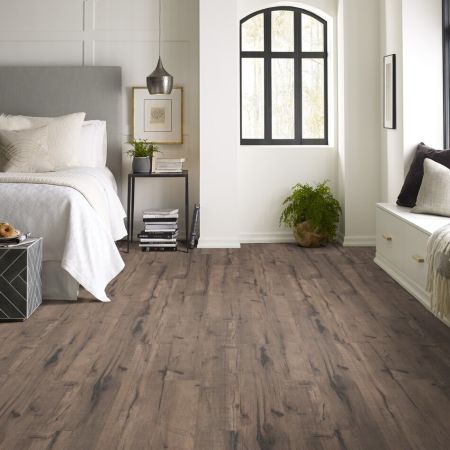 Shaw Floors Versalock Laminate Timberline 7.5" Peavey Grey