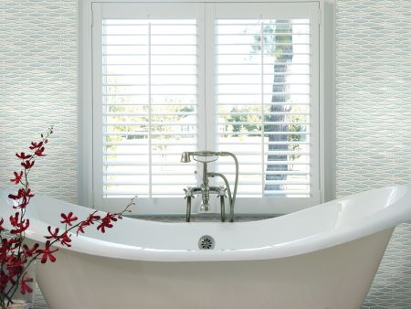 Shaw Floors Ceramic Solutions Molten Stretch Hexagon Glass Platinum