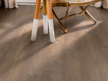 Shaw Floors Versalock Laminate Intrigue Oiled Walnut