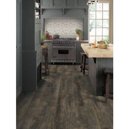 Mohawk Lush Terrace Multi-Strip Baywood Brown
