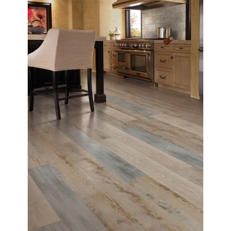 Mohawk Solidtech Select Explorer's Cove Metallic Shadows