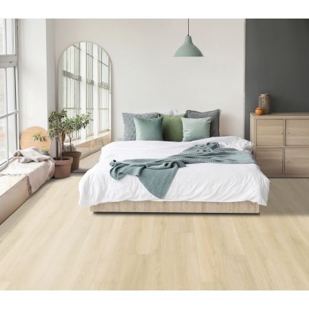 Mohawk Solidtech Plus Amber Escape Akers