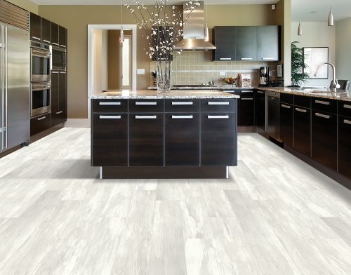 Pergo Solidtech  Essentials Wider Longer 2021 Nimbus PT008-901