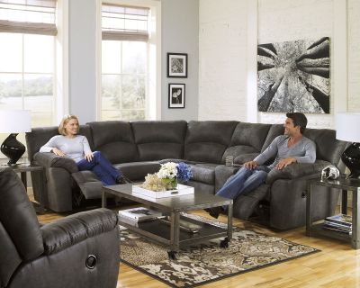 Tambo – Pewter – 3 Pc. – Right Arm Facing Loveseat With Console 2 Pc Sectional, Rocker Recliner 27801/48/49/25