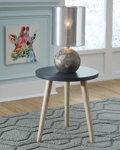 Fullersen – Blue – Accent Table A4000345