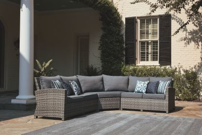 Salem Beach – Gray – 3 Pc. – Sectional Lounge P440/854/877