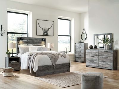 Baystorm – Gray – 6 Pc. – Dresser, Chest, Mirror, Queen Panel Bed B221/31/35/46/157/154/96