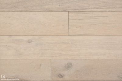 Naturally Aged Flooring Classic Series Champagne CS-CHA-05