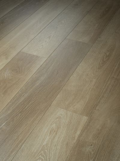 Shaw Floors Versalock Laminate Rarity Chiseled Oak 07723_HL448
