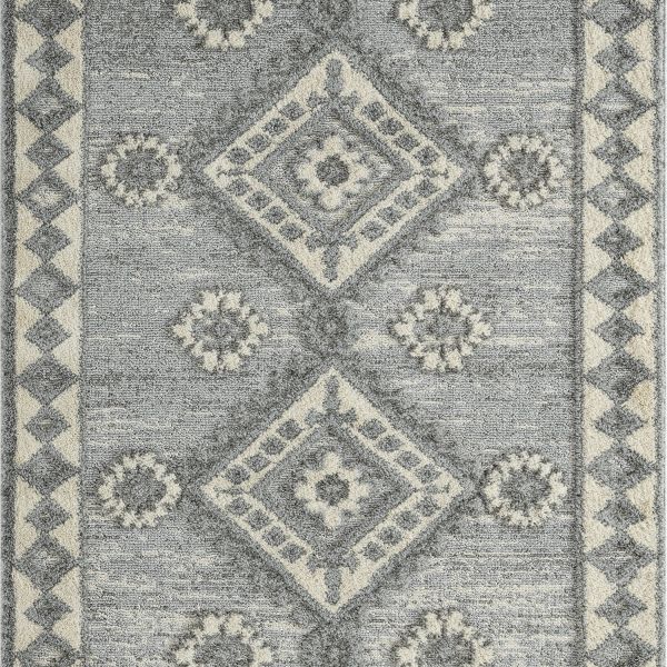 United Weavers Of America 4 x 5 Beige Indoor Solid Area Rug at