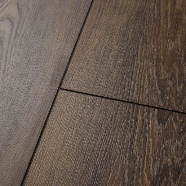 Mannington Restoration Collection® French Oak Nutmeg
