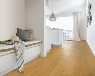 Mohawk Balboa Strip Naturale Oak