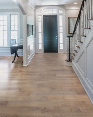 Mohawk Villa Parish Heirloom Hickory