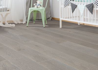 Mohawk Coastal Impressions Compass Oak