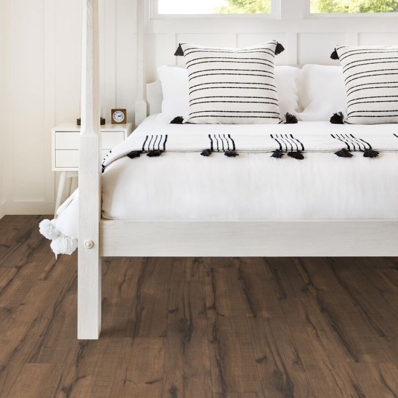 Shaw Floors Versalock Laminate Timberline 7.5" Trailing Road