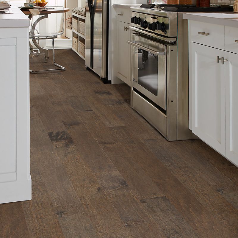 Shaw Floors Nfa Premier Gallery Hardwood Dawson Maple 6 3/8 Bison