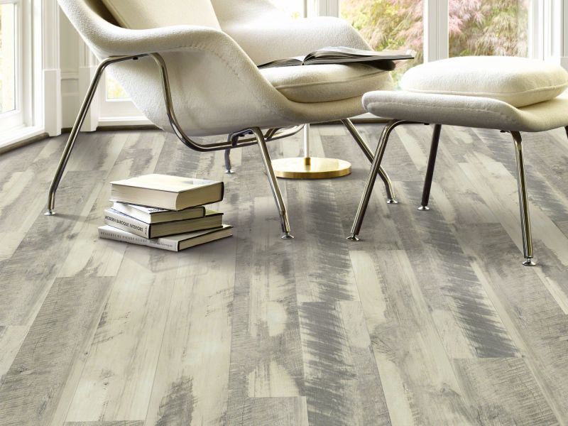 Shaw Floors Resilient Residential Endura Plus Gray Barnwood