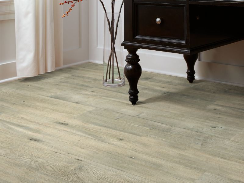 Shaw Floors Versalock Laminate Simplicity Plus Alloy