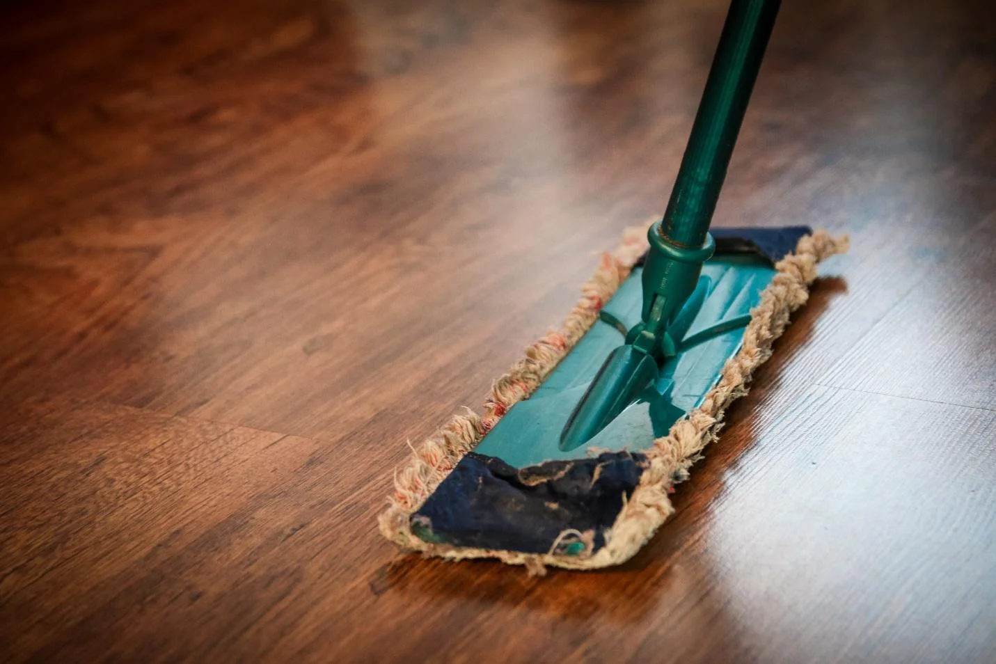 <a href='https://greatertennessee.com/flooring/flooring-101/how-to-clean-hardwood-floors/' title='How To Clean Hardwood Floors'>How To Clean Hardwood Floors</a>